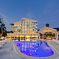 Falcon Hotel